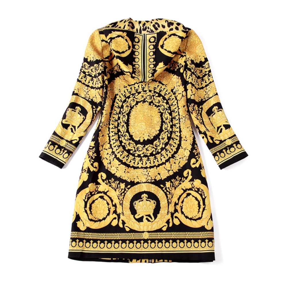 🍂 The Valentina Venetian Hooded Ornate Jacket - Picture 5 of 8